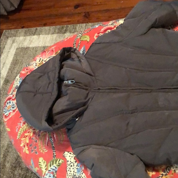 Calvin Klein puffer jacket sz small - Picture 2 of 4